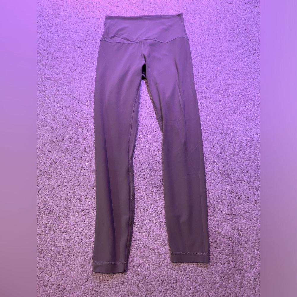 𝙇𝙐𝙇𝙐𝙇𝙀𝙈𝙊𝙉 🍋 Align legging grey sage 𝙨ize 6